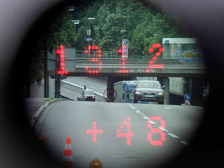 Kein "Vier-Augen-Prinzip" bei der Lasermessung von Rasern.
