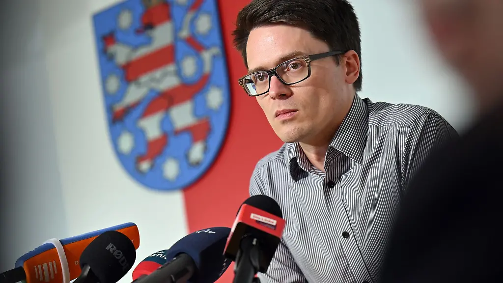 Die-Linken-Fraktion-im-Thueringer-Landtag-fordert-Studierende-in-Thueringen-wegen-langer-BafoeG-Wartezeigen-durch-Abschlagszahlungen-zu-entlasten