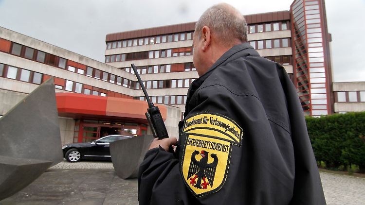 Manch einer würde den Verfassungsschutz gleich ganz abschaffen.