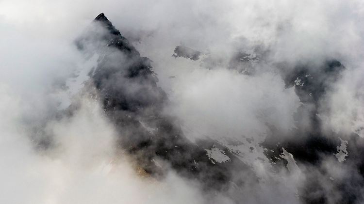 Nur einer der Bergsteiger überlebte den Ausflug auf den Gipfel.