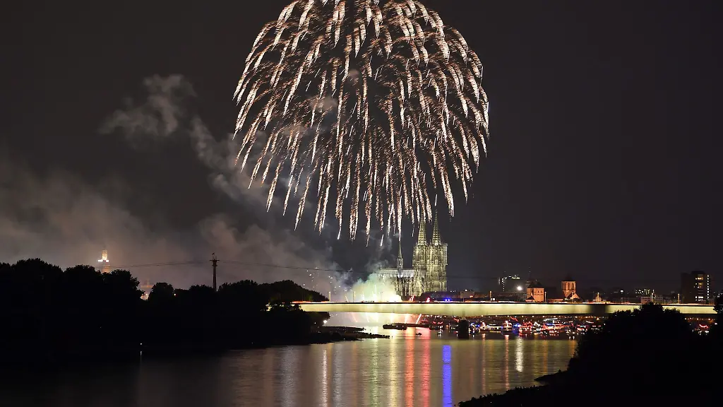 Nach-sechs-Jahren-Pause-kehren-die-Koelner-Lichter-zurueck