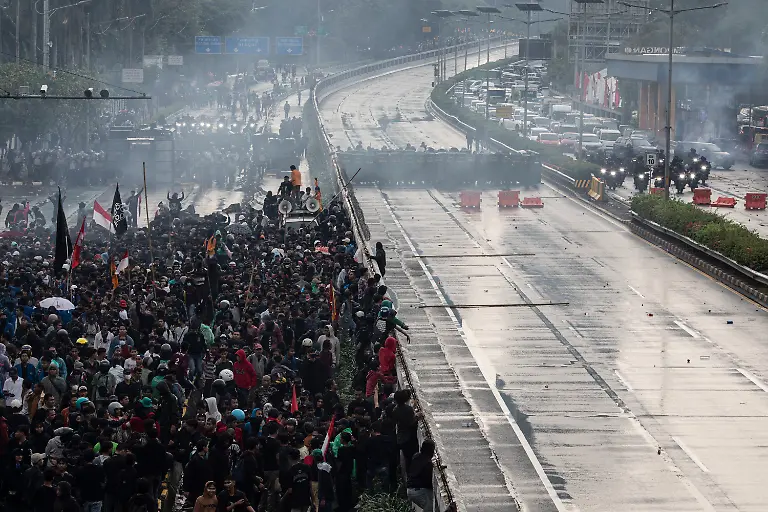 8b9e3a98d26ee0ad8808bcf7af84a00f