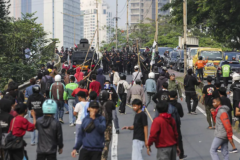 68ed19abb0e53184220586105a8aed68