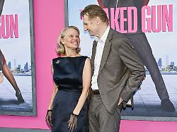 Was wirklich mit Liam Neeson war: Pamela Anderson schwärmt von "intimer Woche"