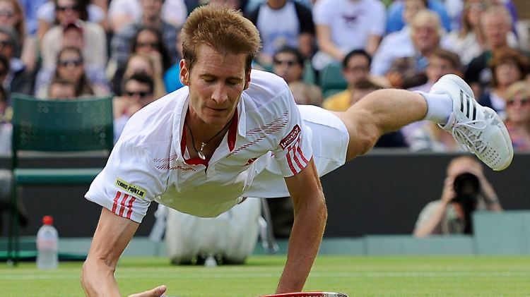 Mayer erleidet gegen Djokovic eine Bauchlandung.
