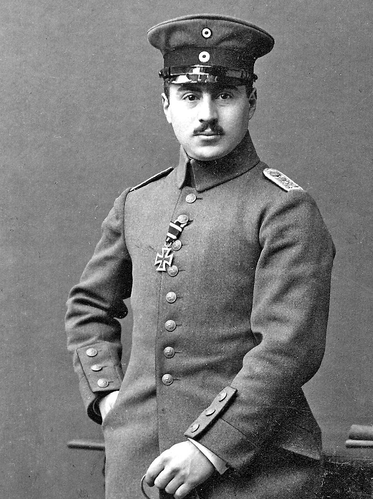 Ernst Hess war einer von zwei Juden, von denen bekannt ist, dass sie zeitweilig unter dem Schutz Adolf Hitlers standen.
