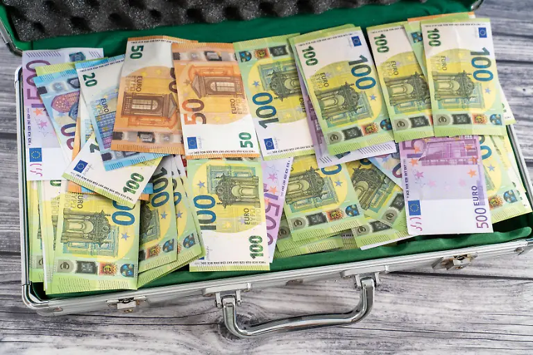 Einzelgewinn-in-der-Geschichte-von-Lotto-6-aus-49