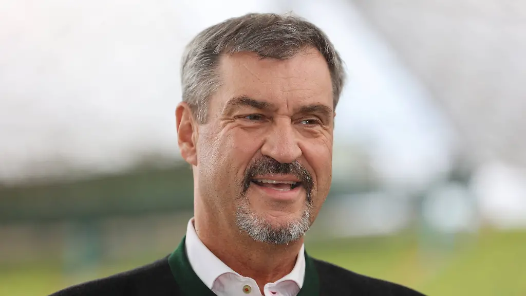 32a28a4a331c6fb27b12ebcc20952d11