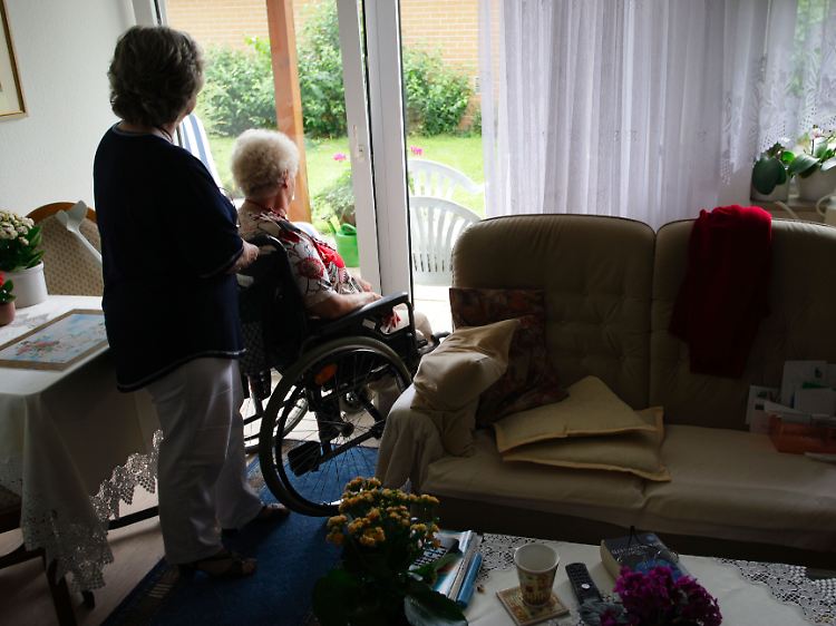 Im Schnitt verdienen Leiharbeiter in Krankenhäusern und Altenheimen 1600 Euro Brutto.