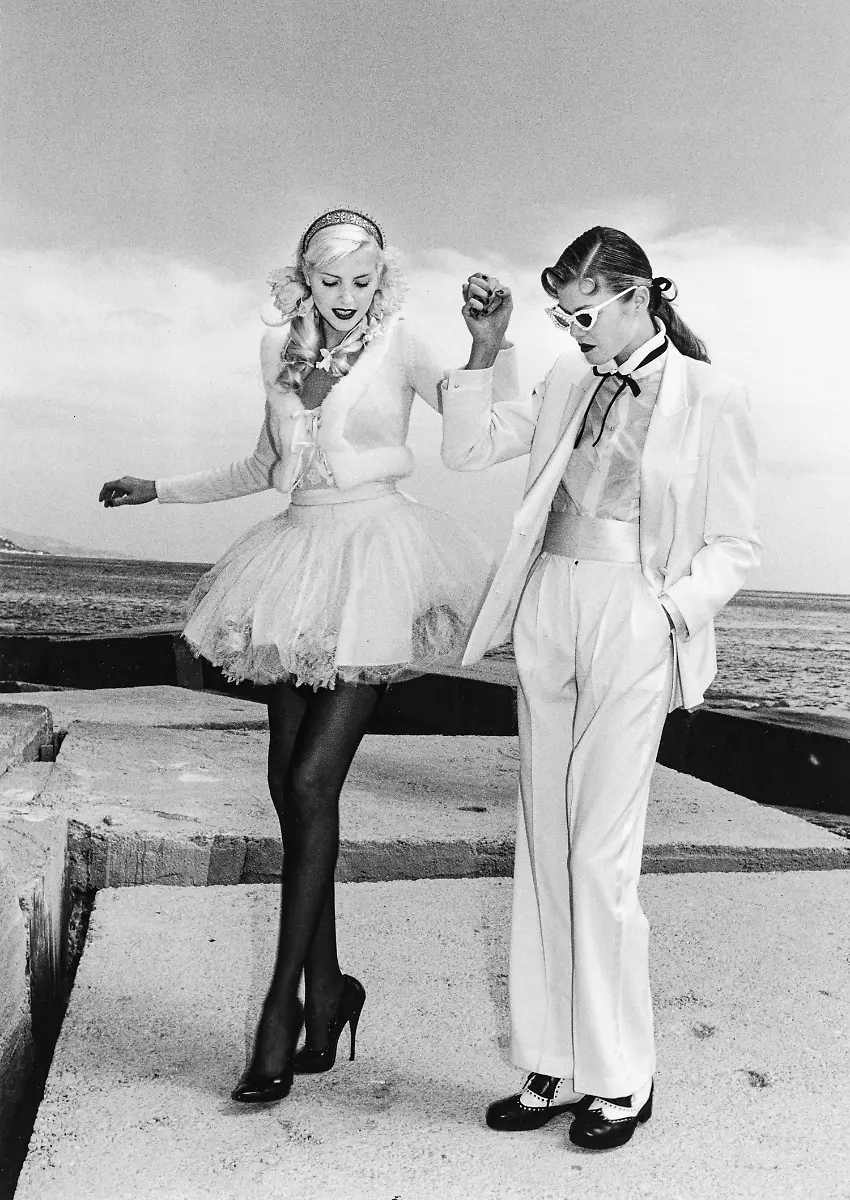 14-Helmut-Newton-Blumarine-Monaco-1994-copyright-Helmut-Newton-Foundation