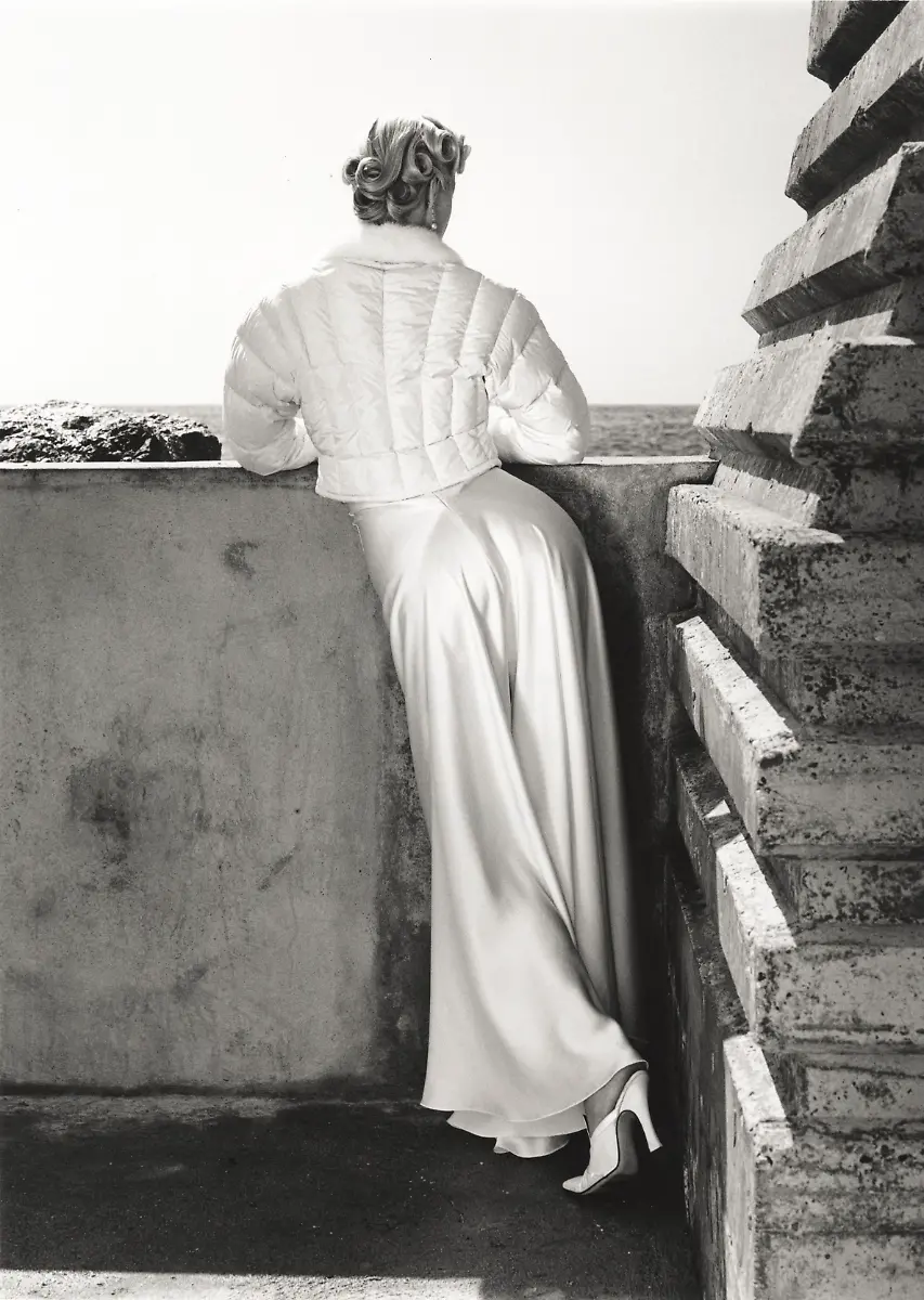 9-Helmut-Newton-Eva-Herzigova-Blumarine-Monaco-1995-copyright-Helmut-Newton-Foundation