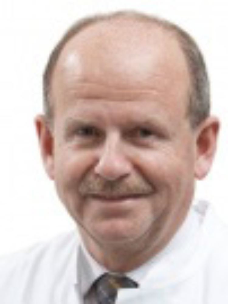 Prof. Dr. Erhard Hölzle ist Direktor der Klinik für Dermatologie und Allergologie in Oldenburg.