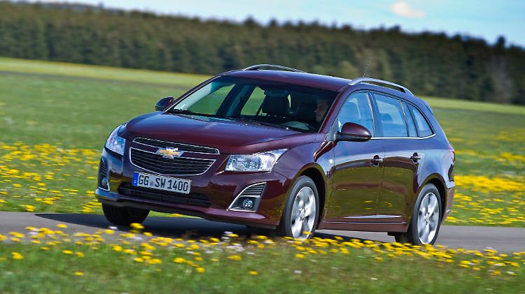 Der Chevrolet Cruze ist mit weltweit 1,3 Millionen verkauften Fahrzeugen die erfolgreichste Modellvariante von Chevrolet.