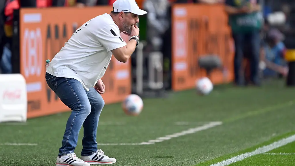 Steffen-Baumgart-sah-wenig-Positives-im-Test-von-Union-Berlin-gegen-Regionalligist-VSG-Altglienicke