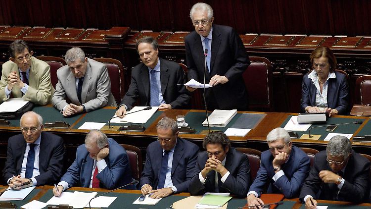 Mario Monti setzt seine Versprechen um.