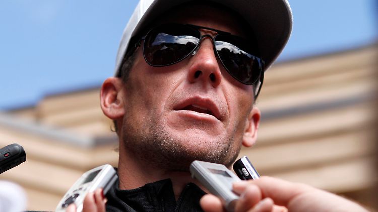 Lance Armstrong sieht sich als Opfer der amerikanischen Anti-Doping-Behörde USADA.