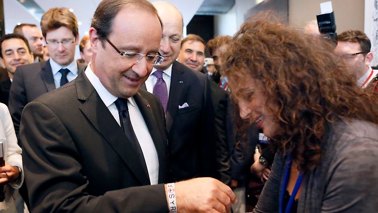 Frankreichs Staatspräsident François Hollande wurde von allen Seiten umworben.