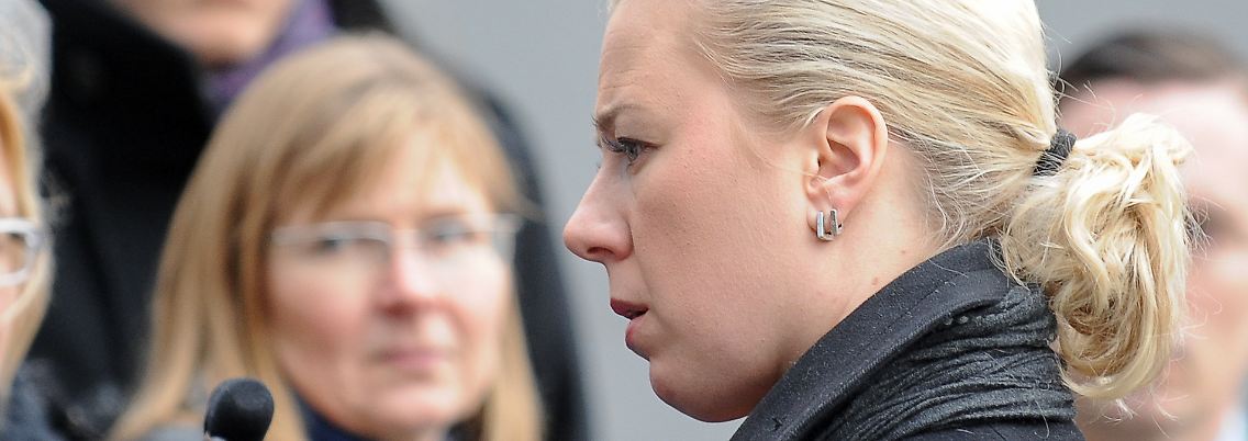 Die finnische Finanzministerin Jutta Urpilainen macht zusätzlichen Druck auf Spanien und andere verschuldete Länder.
