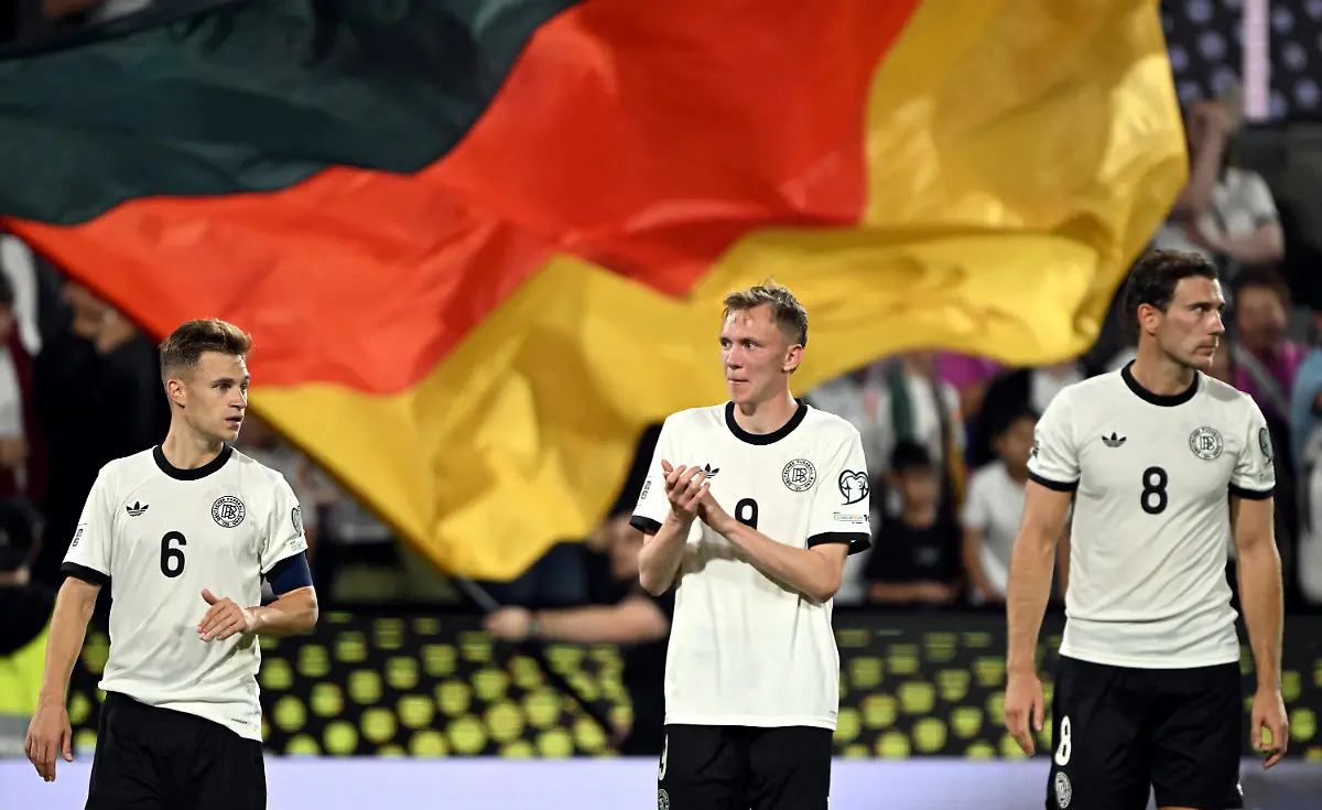 38e071abc22e4f81a47bdaac459e4fbd