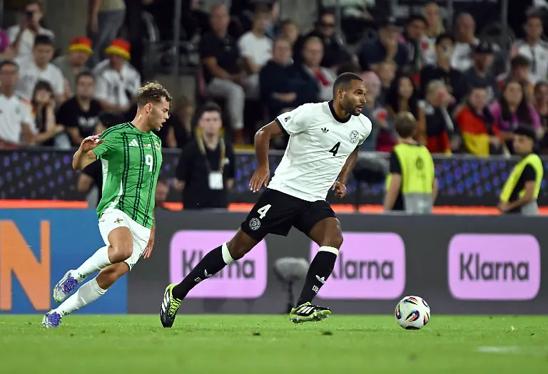 670954f9db7743a638f0a45194b88272