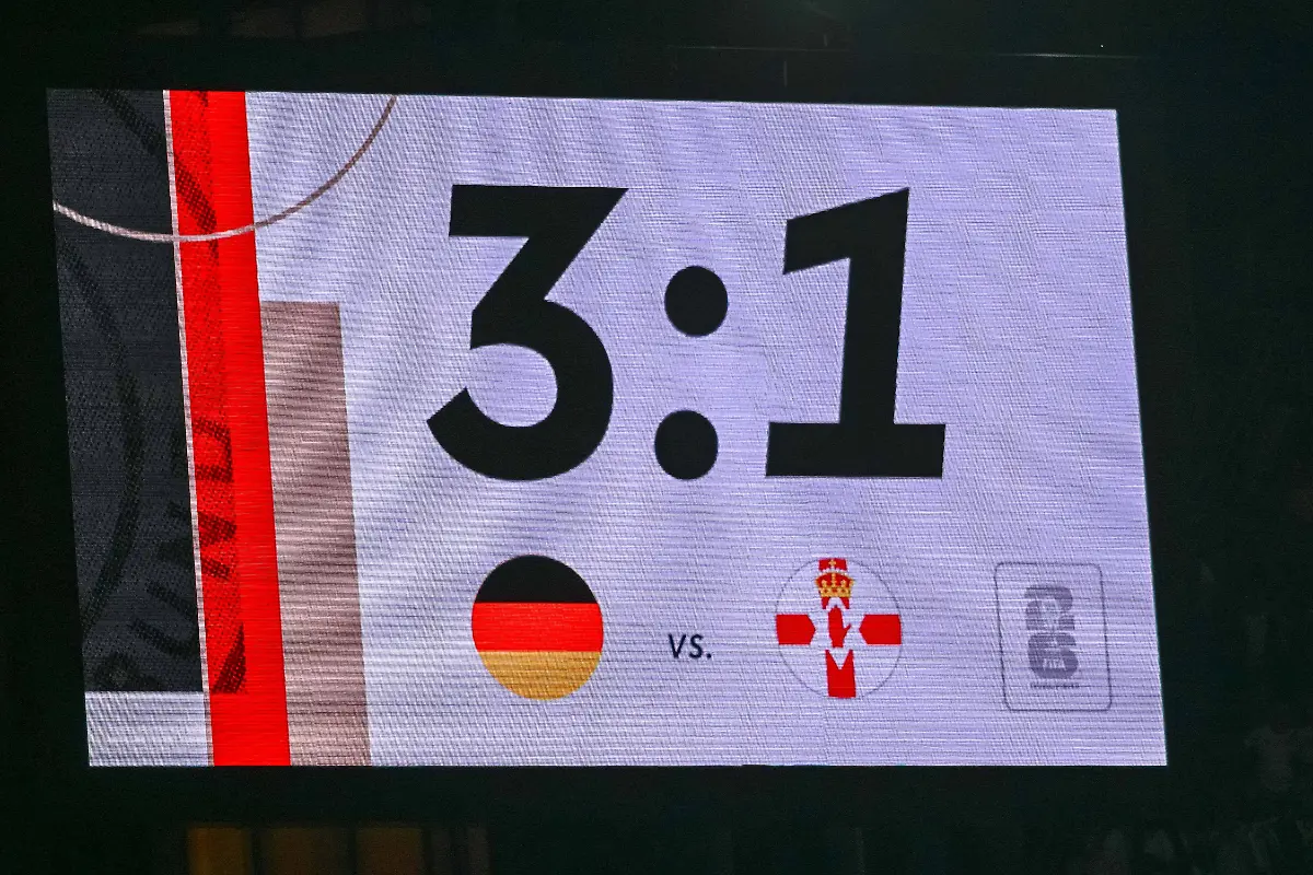 1681bdf6a9a44ed250d2f0f7104d33c6