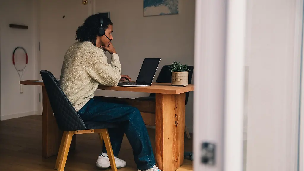 Online-Meeting-Generell-kann-der-Arbeitgeber-das-Einschalten-der-Kamera-verlangen-mit-einigen-Ausnahmen
