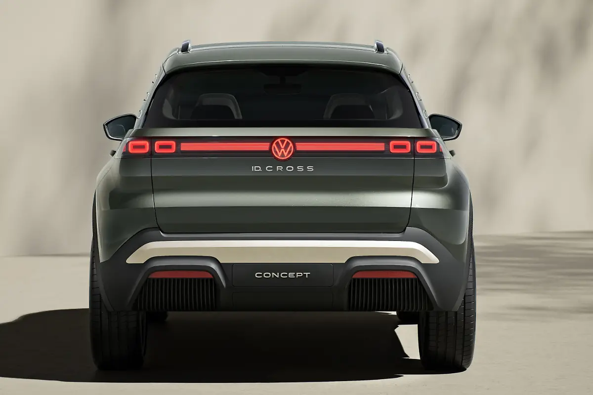 VW-ID-Cross-Concept-4-1
