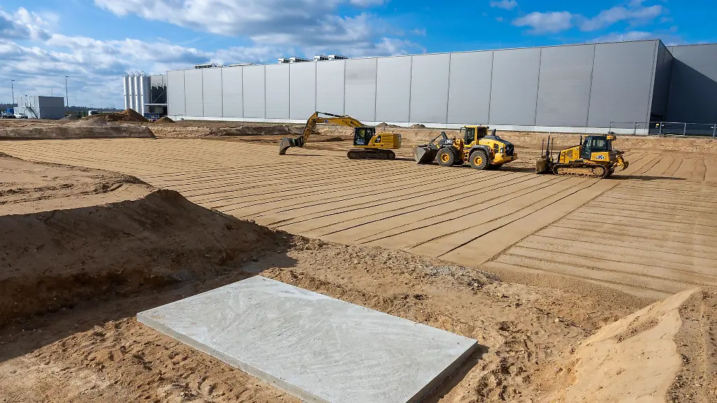 Mecklenburg-Vorpommern-will-seine-bislang-schwach-ausgepraegte-industrielle-Basis-steigern-und-startet-dafuer-eine-Werbekampagne-fuer-Neuinvestitionen