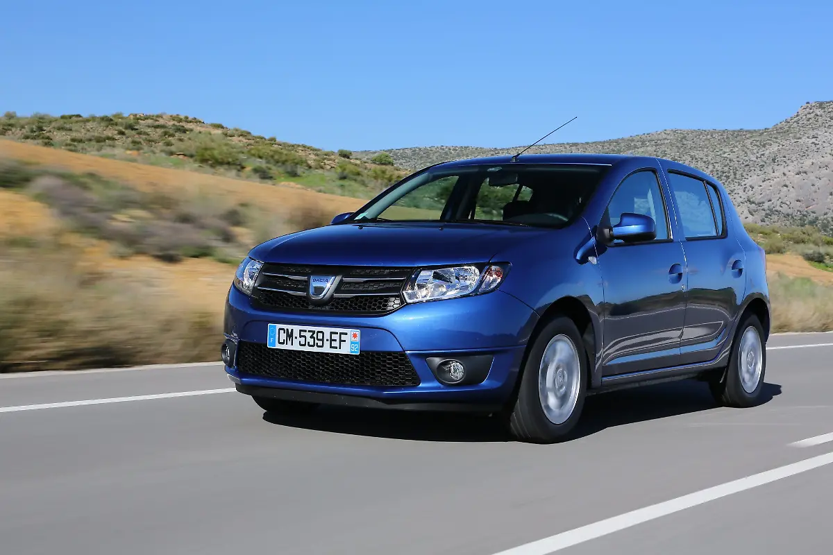 DaciaSandero161112