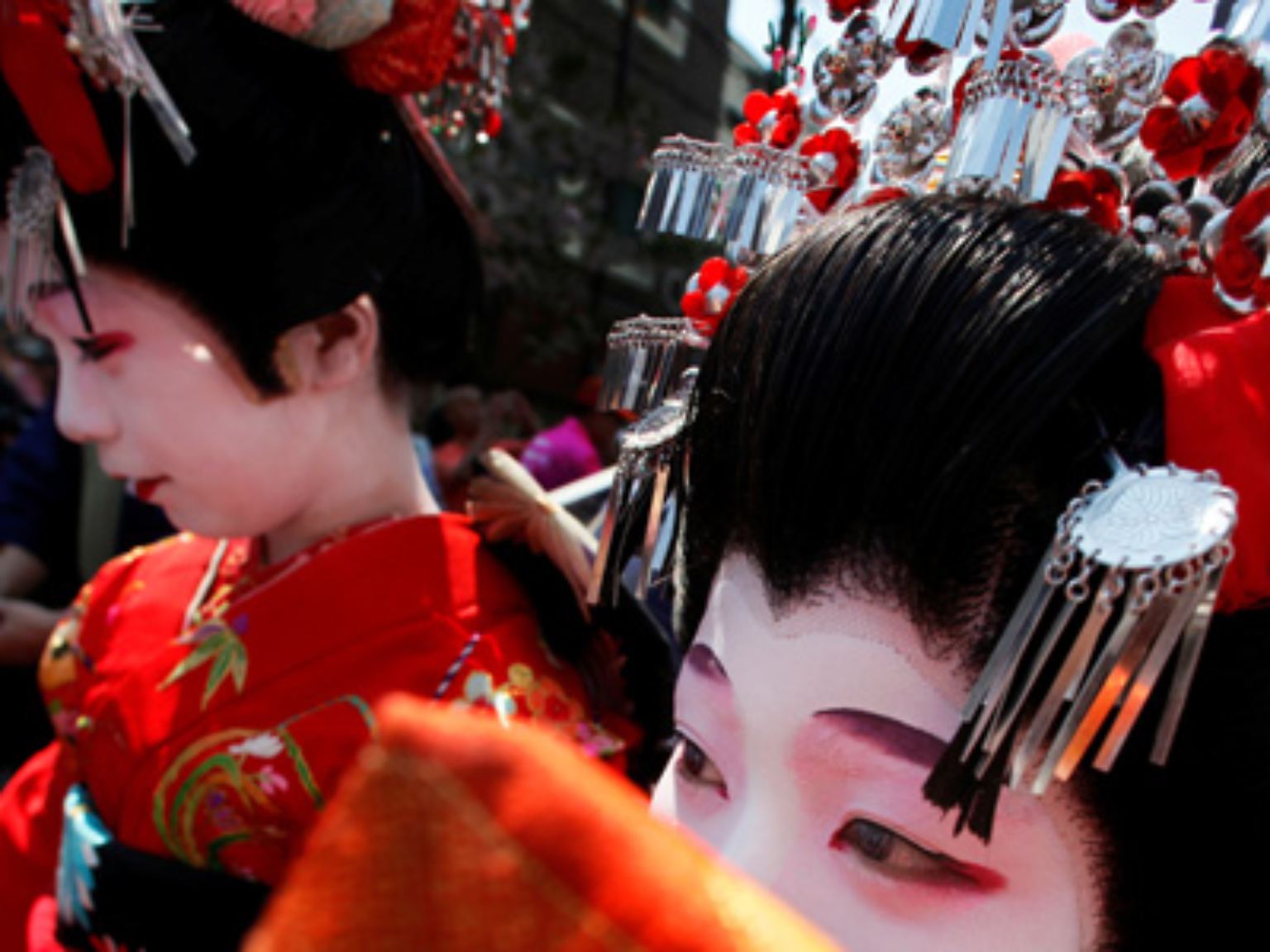 Oiran und Tayuu waren Edel-Kurtisanen im früheren Japan, in der Edo-Zeit.