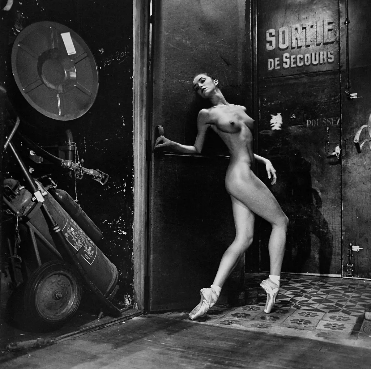 5-Helmut-Newton-Bernice-Coppieters-Les-Ballets-de-Monte-Carlo-1992-copyright-Helmut-Newton-Foundation