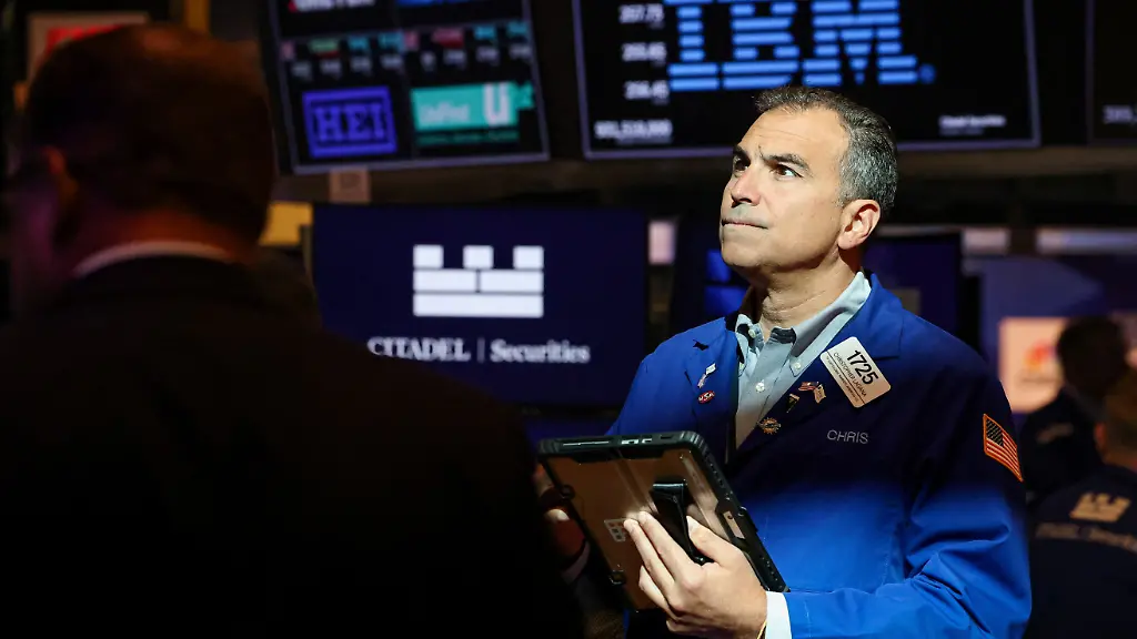 93e680c3f3fcfbdbe40cd58ac1d11e78