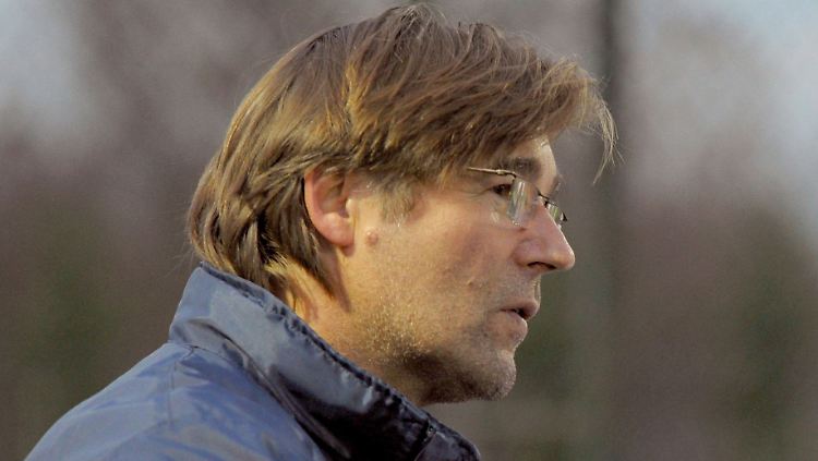 Ralf Zumdick ist Chefcoach des Trainingscamps für vertragslose Profis.