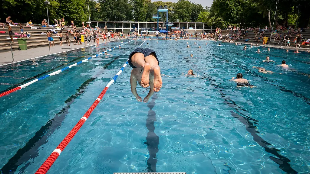 Das-wechselhafte-Wetter-hat-in-diesem-Sommer-zu-einem-Besucherrueckgang-gefuehrt