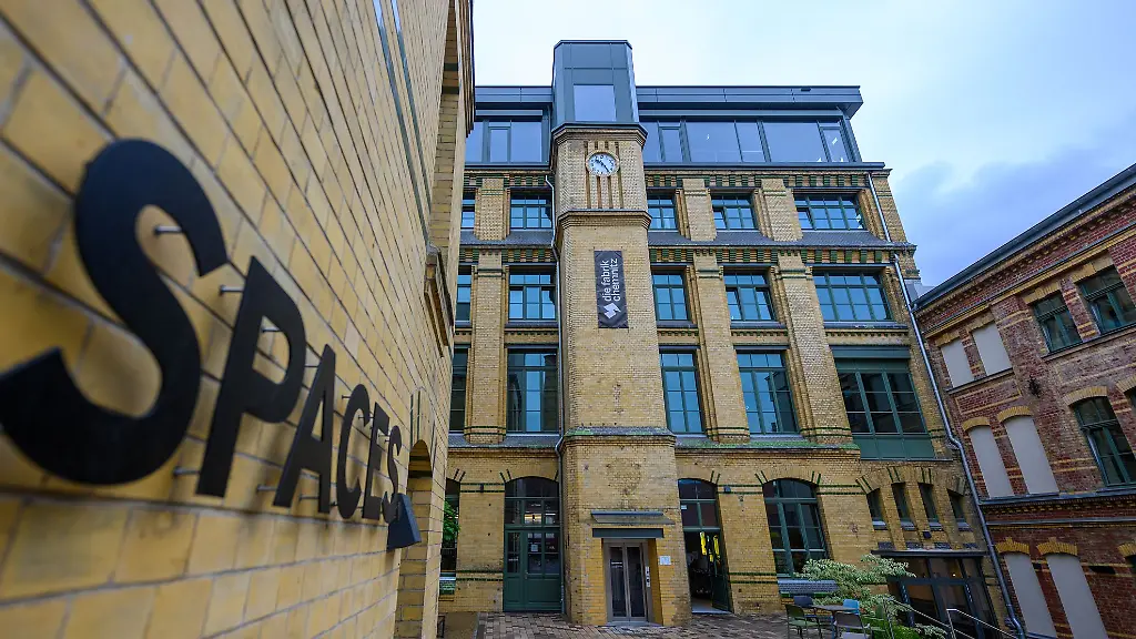 Blick-auf-die-fruehere-Saechsische-Strickmaschinenfabrik-in-Chemnitz-Hier-wurde-der-Tag-des-offenen-Denkmals-fuer-Sachsen-eroeffnet