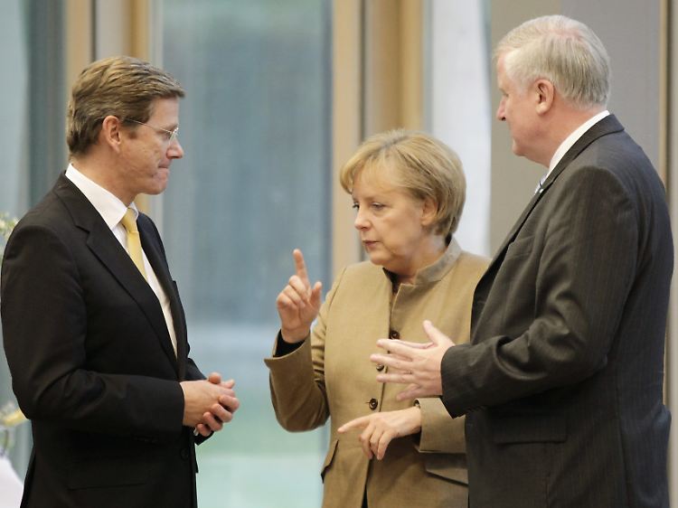 Die Parteichefs von CDU, CSU und FDP wollen sich wenige Tage vor der regulären schwarz-gelben Koalitionsrunde zu einem Sechs-Augen-Gespräch treffen.