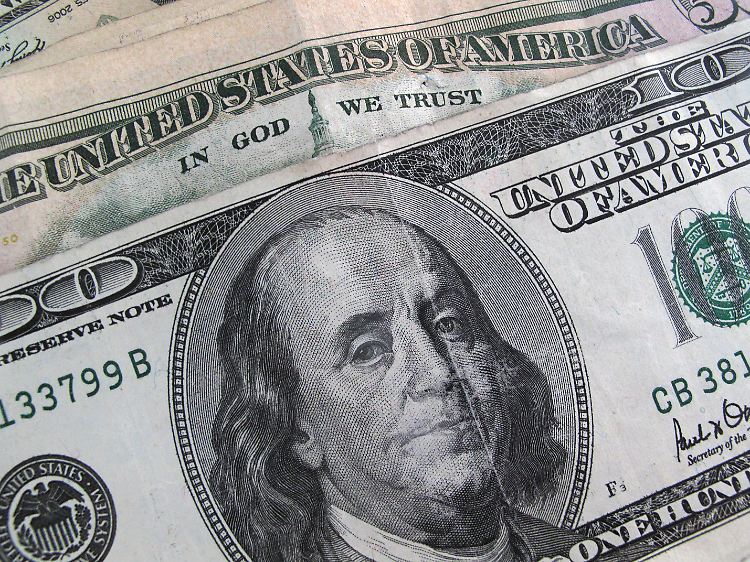 "In God we trust": Ein nicht näher bestimmtes Bekenntnis ziert den 100-Dollar-Schein.