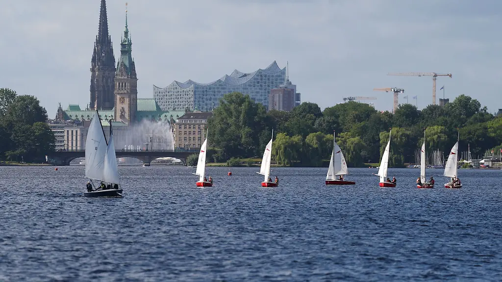 Eine-Studie-zum-schnelleren-Erreichen-der-Klimaziele-in-Hamburg-sorgt-fuer-Diskussionen