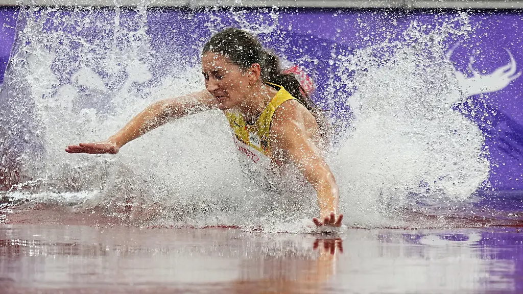 7d57a455f4f194960c239f12ba42ff3d