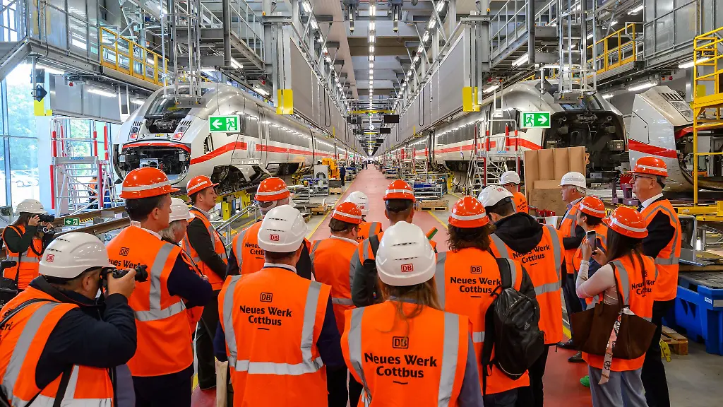 Das-neue-ICE-Instandhaltungswerk-in-Cottbus-schafft-neue-Arbeitsplaetze