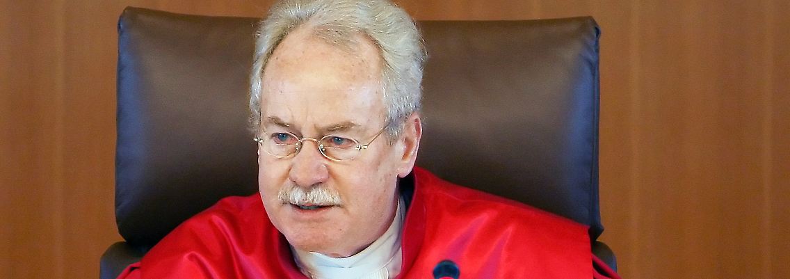 Winfried Hassemer: "Es kann durchaus sein, dass das, was das Gericht jetzt macht, uns ökonomisch nicht weiterbringt."