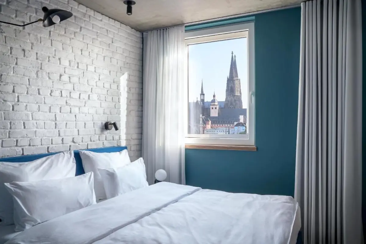 URBAN-LOFT-Cologne-273678273