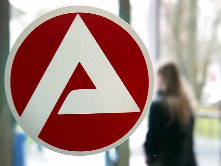 Kein Herz für Liebende? Zumindest muss das Jobcenter nicht zahlen.