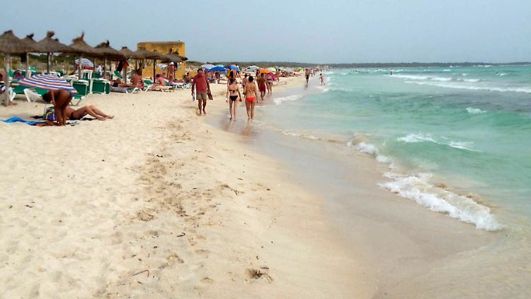 Noch ohne Hotels: Naturstrand Es Trenc im Süden von Mallorca.