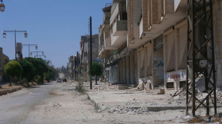 Zerstörte Gebäude in Al-Rasten bei Homs.