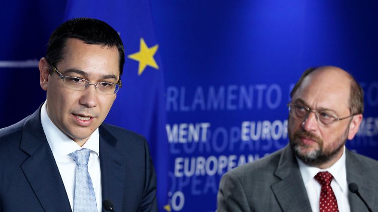 Scharf beäugt: Victor Ponta (l.) und EU-Parlamentspräsident Martin Schulz (r.).