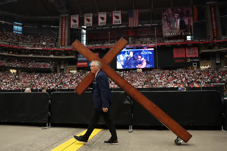 AFP-20250921-76B67XR-v2-HighRes-UsPoliticsShootingKirk-1