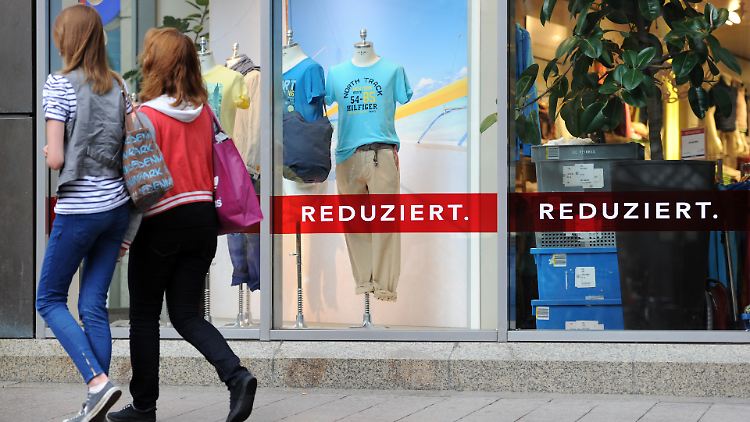 Erfahrungen aus der Praxis: "Wenn ich von Anfang Juni bis Ende Juli Sale-Schilder im Schaufenster hängen habe, geht am Schluss kein Kunde mehr darauf ein."