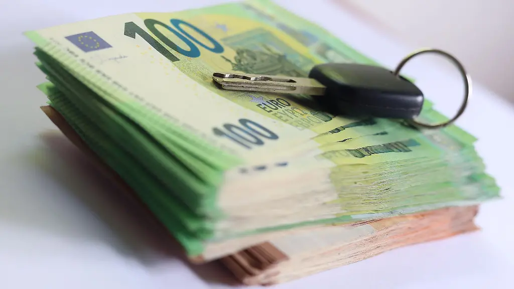 Der-allergroesste-Teil-des-Einkommens-floss-in-Konsumgueter