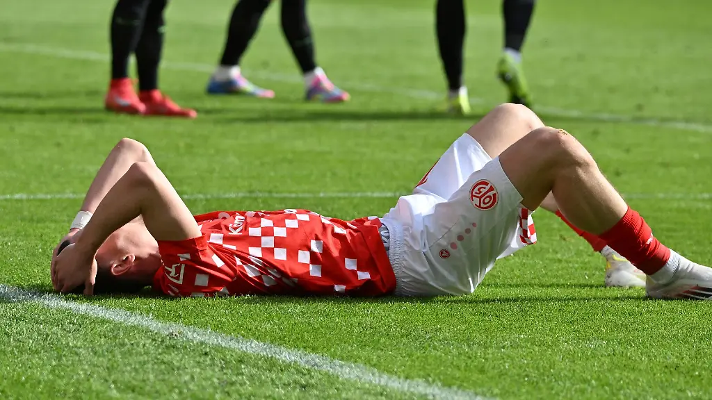 Anthony-Caci-wird-dem-FSV-Mainz-05-fuer-mehrere-Monate-fehlen